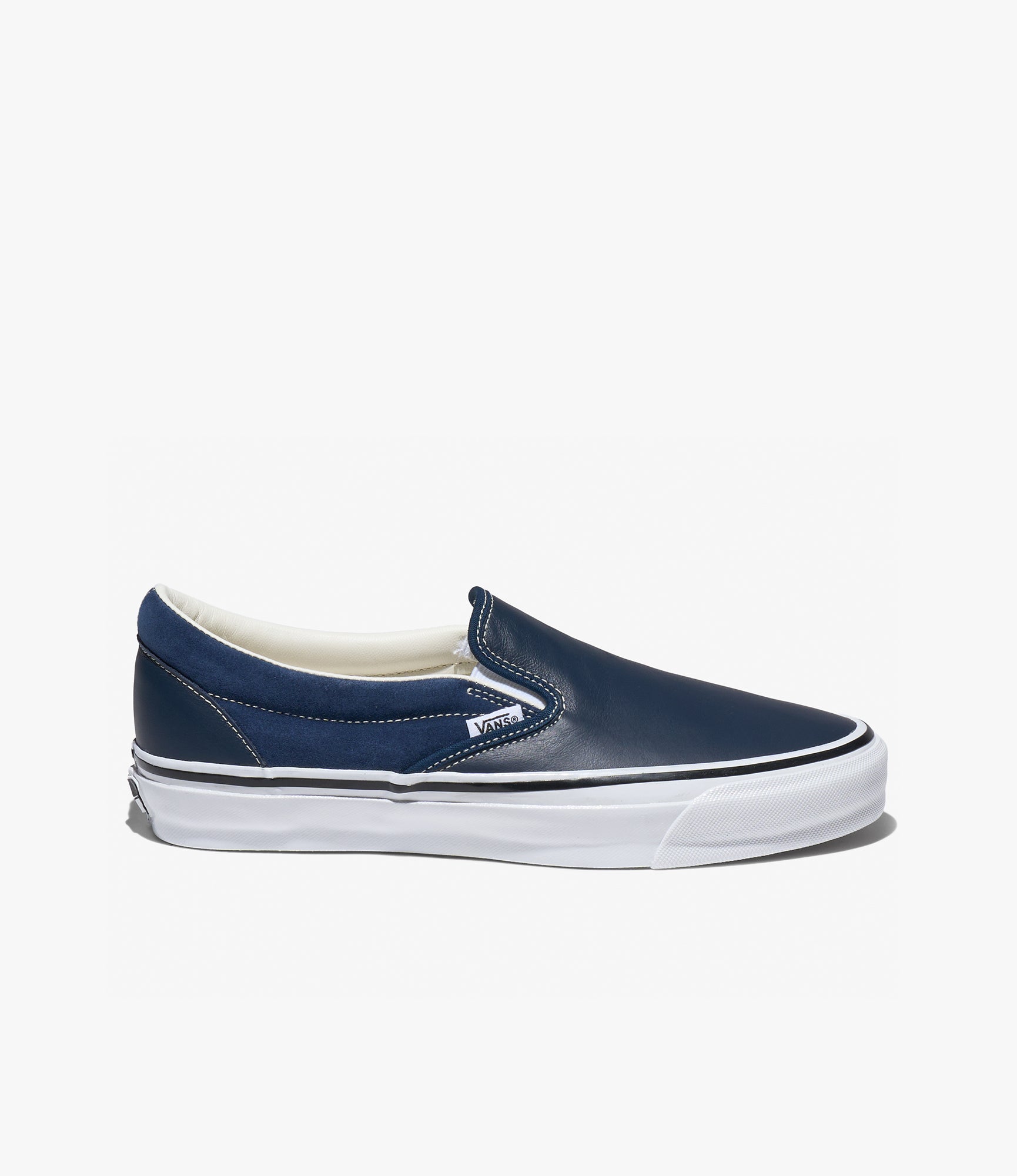 Classic Slip-On 98 – Navy Leather/Suede Mix