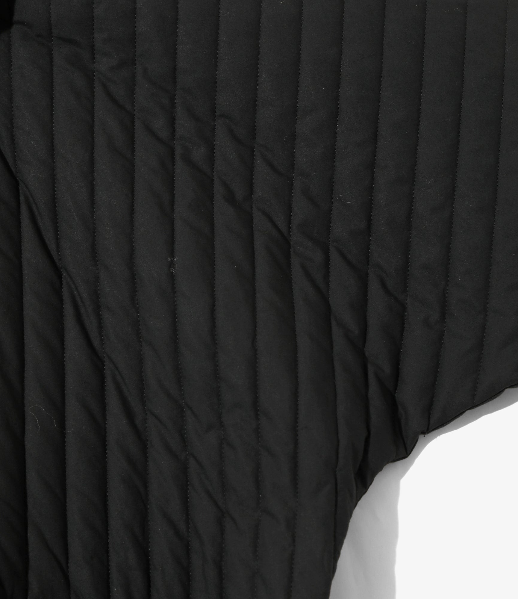 Taped Quilted Hoodie – Black Poplin