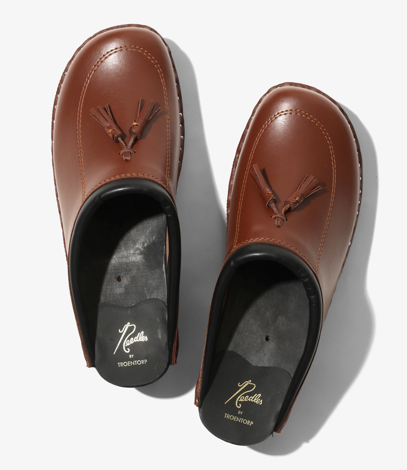 Twin Tassel 'Monet' Clog – Brown Leather