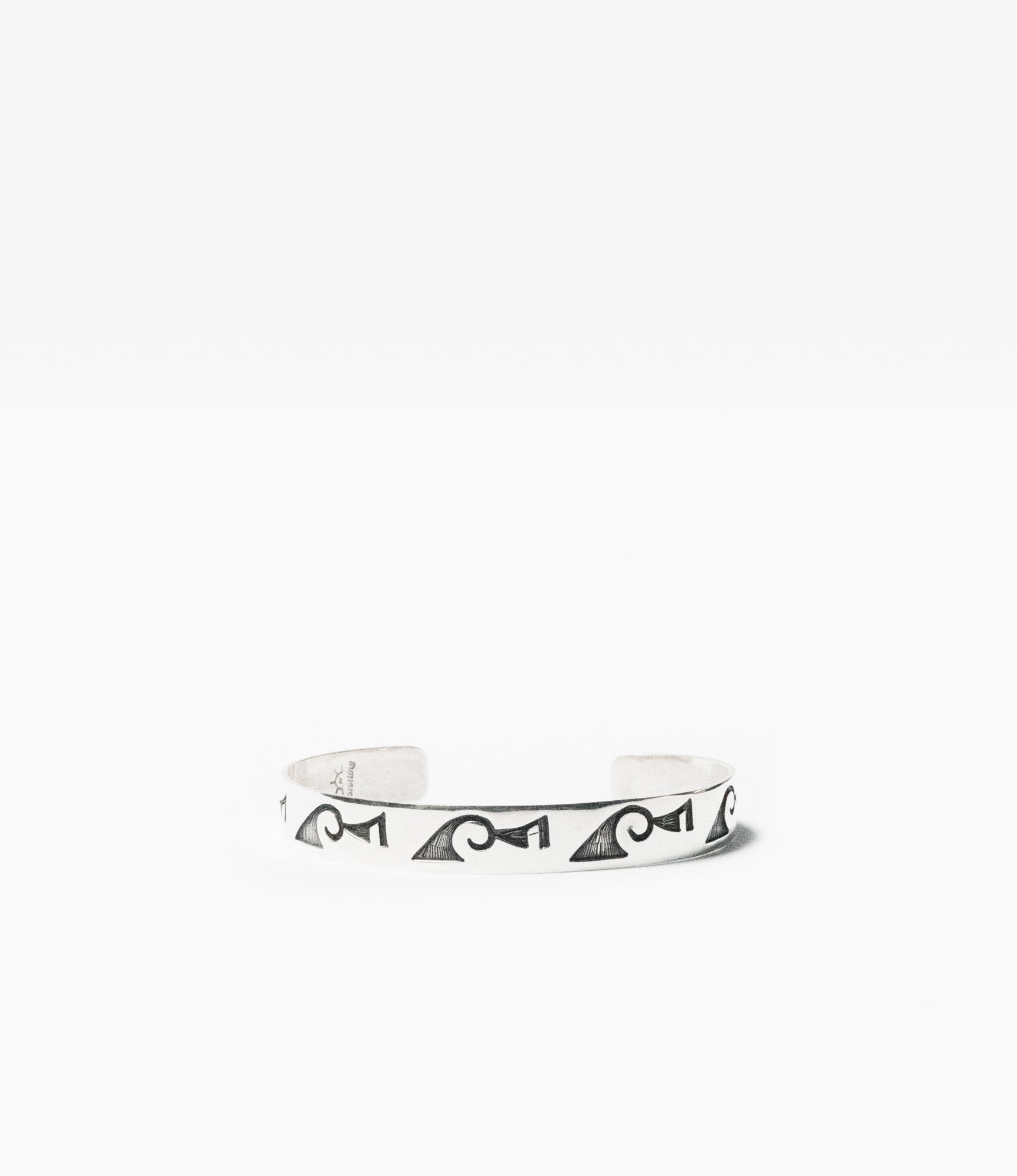 Narrow Hopi Cuff Two – Sterling Silver