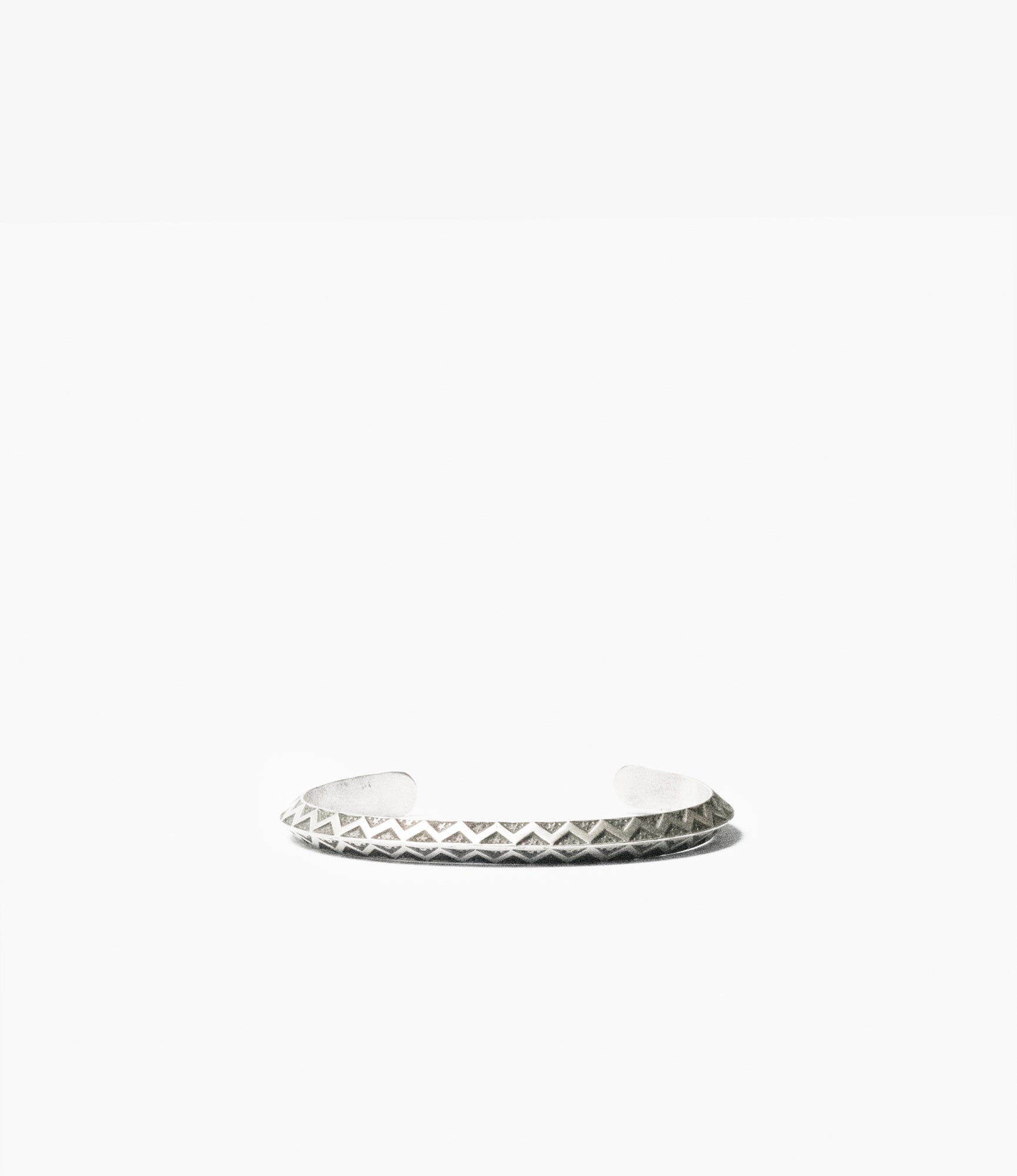 Narrow Navajo Cuff – Sterling Silver