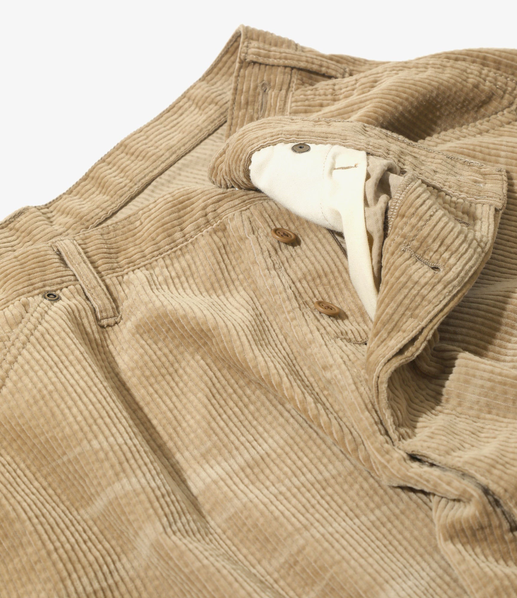 Huge Painter Short – Khaki Corduroy