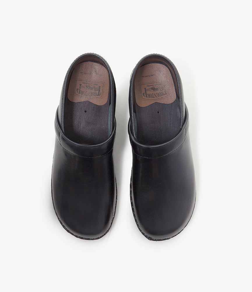 Troentorp Closed Back Clog - Black – Troentorp – Nepenthes London