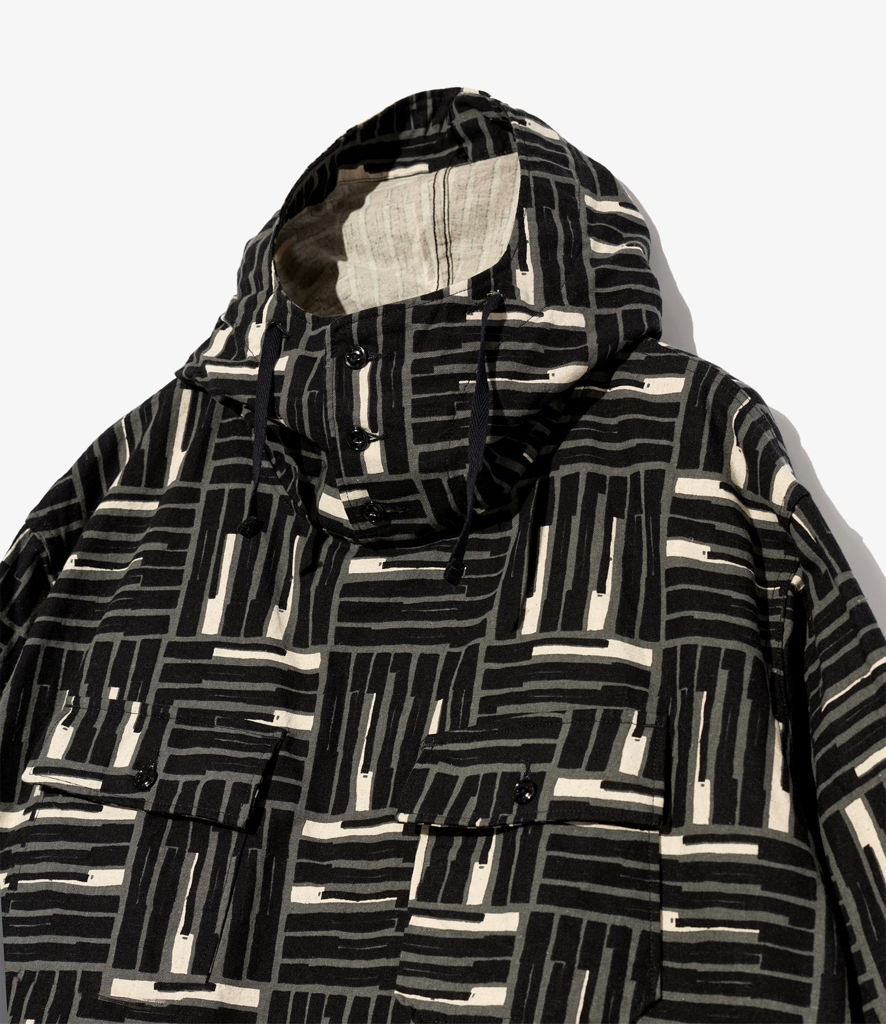 Cagoule Shirt – Black Tile Print Canvas | Engineered Garments