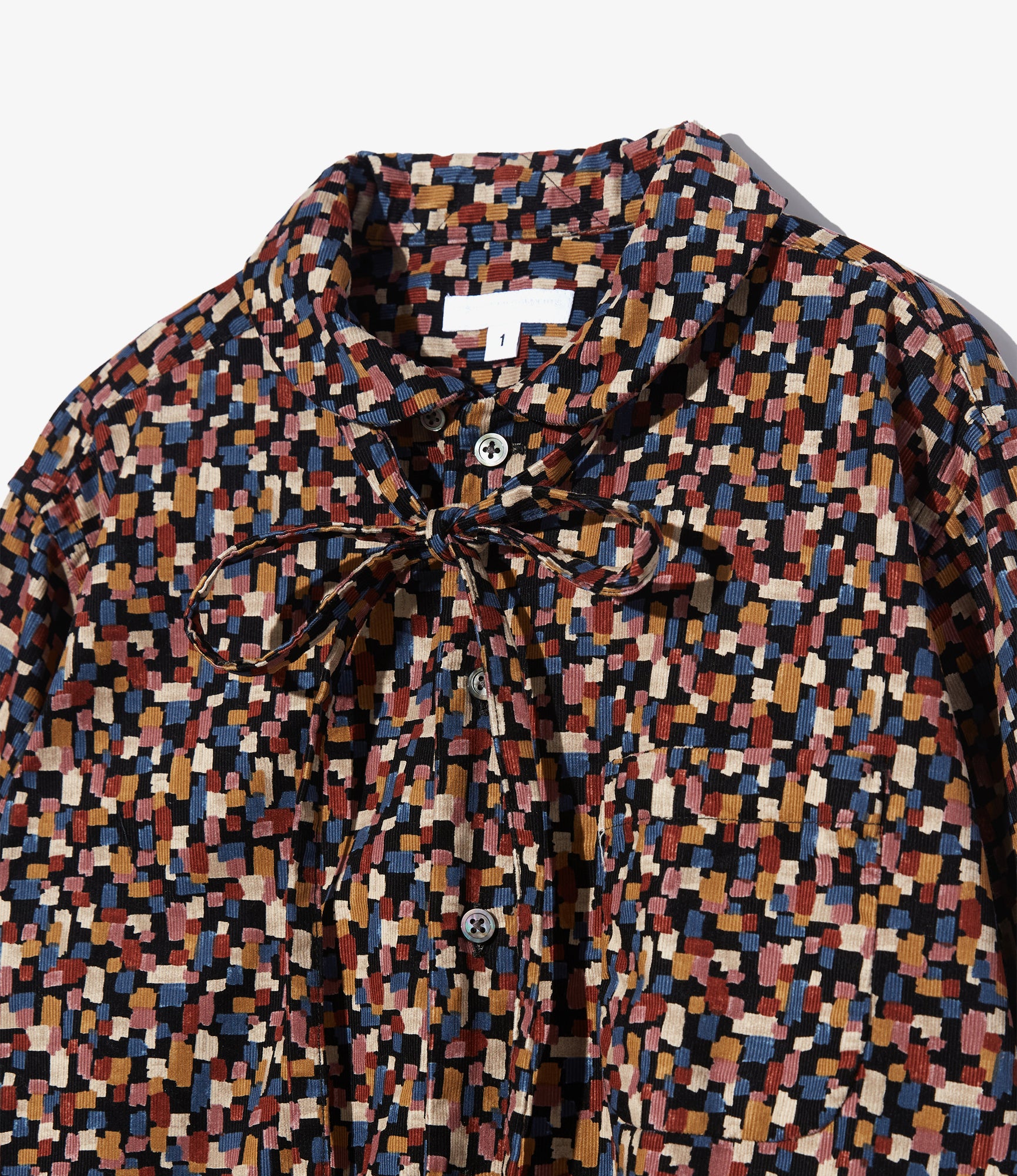 Rounded Collar Shirt – Black Deco Print 21W Corduroy