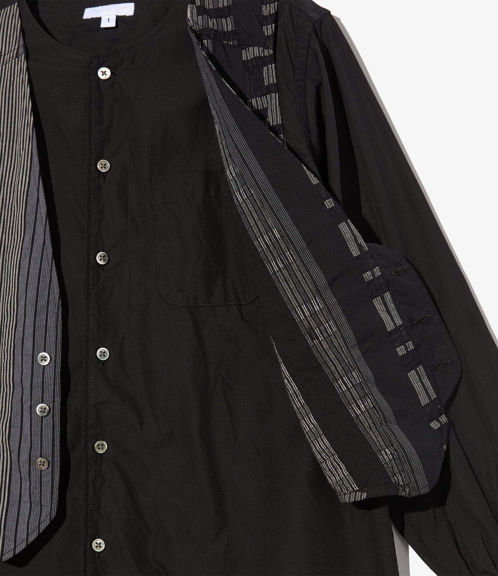 VARI Shirt – Black Broadcloth