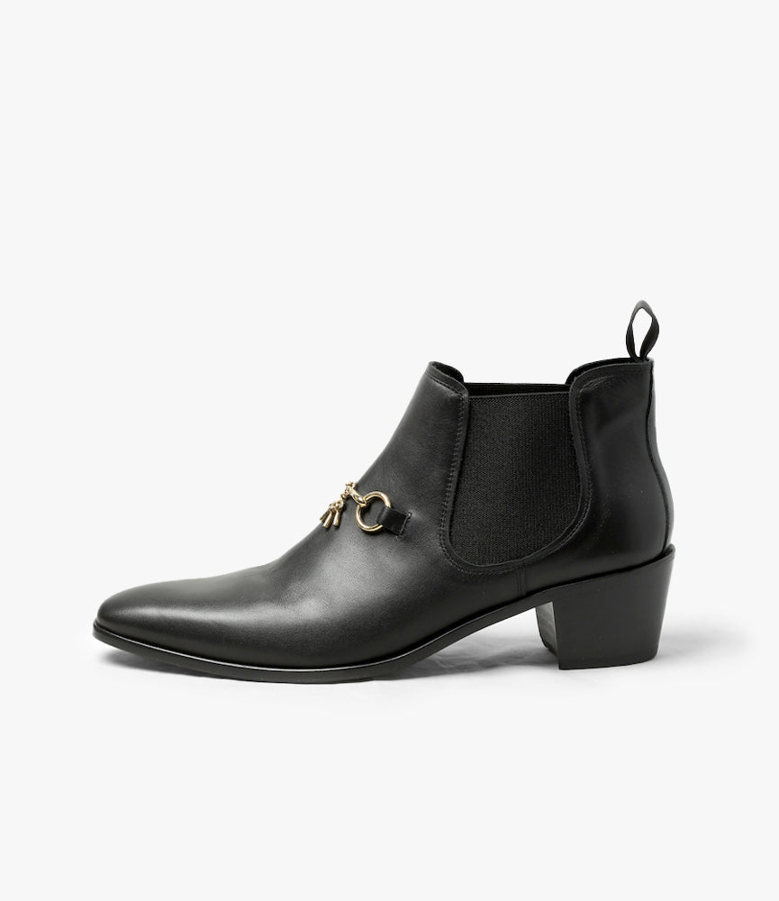 Needles(ニードルス) CHELSEA BOOT ハイカットブーツ Needles x Dr. Martens 2976 Chelsea Boots Collab | Hypebae
