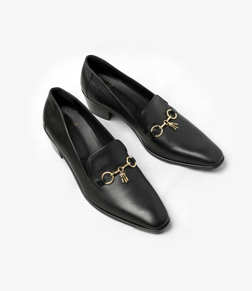 Tassel Bit Heeled Opera Shoe – Black Leather