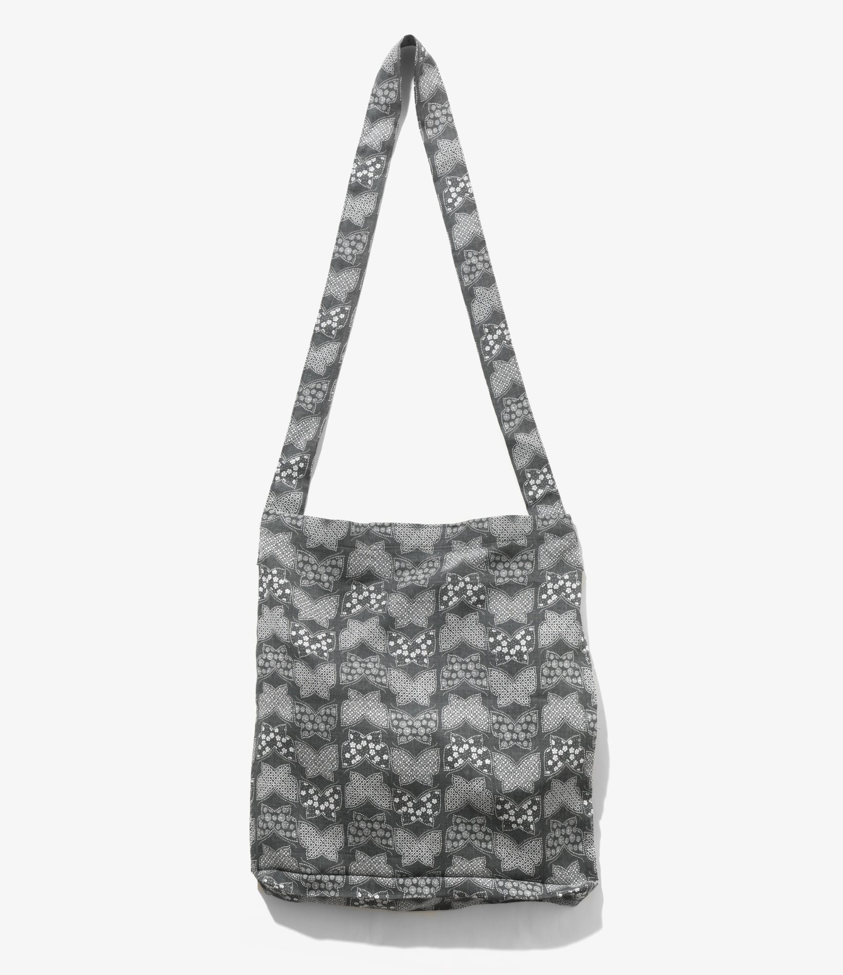 Book Bag – Charcoal Papillon Komon Print