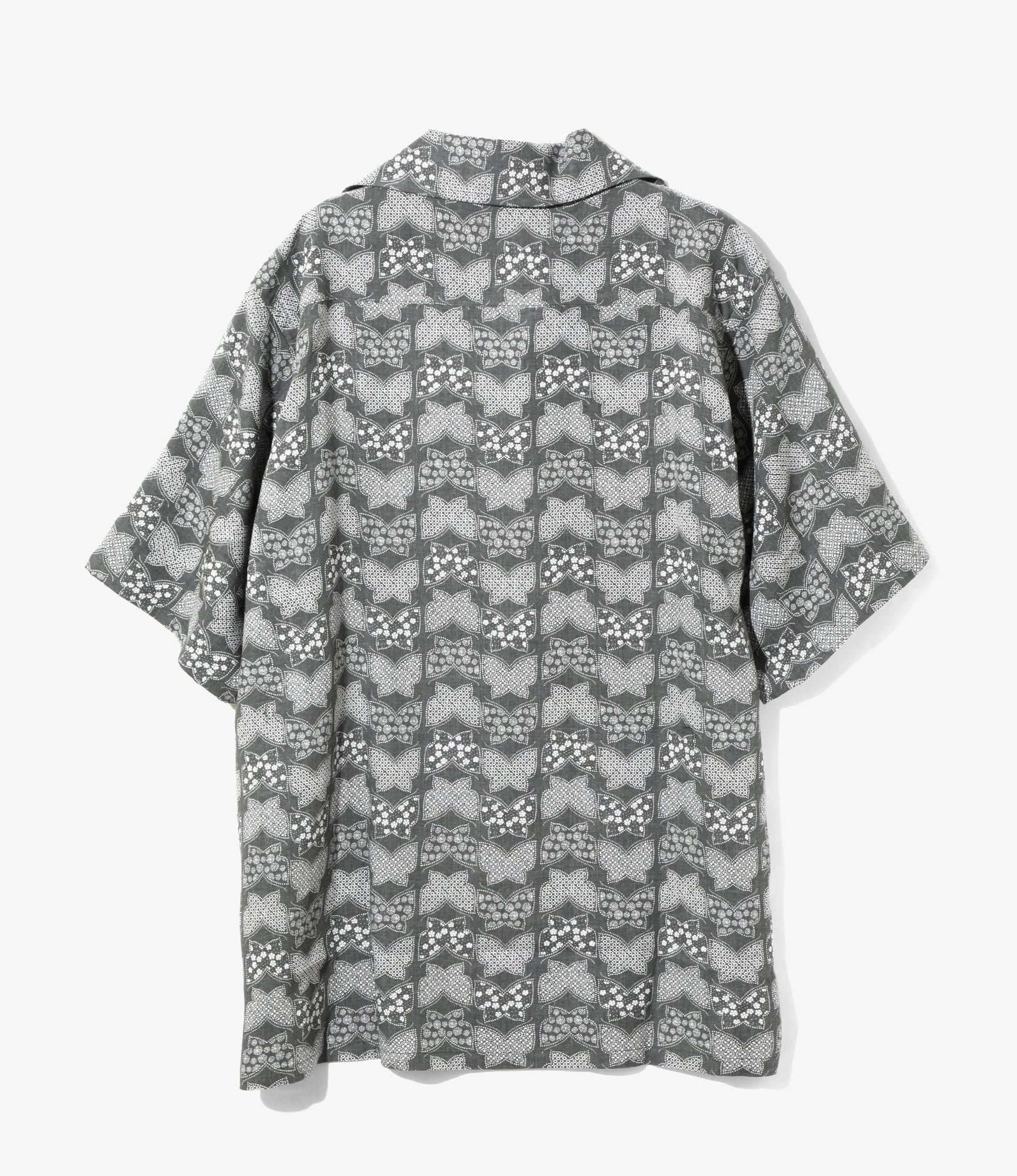 Italian Collar Short Sleeve Shirt – Charcoal Papillon Komon Print