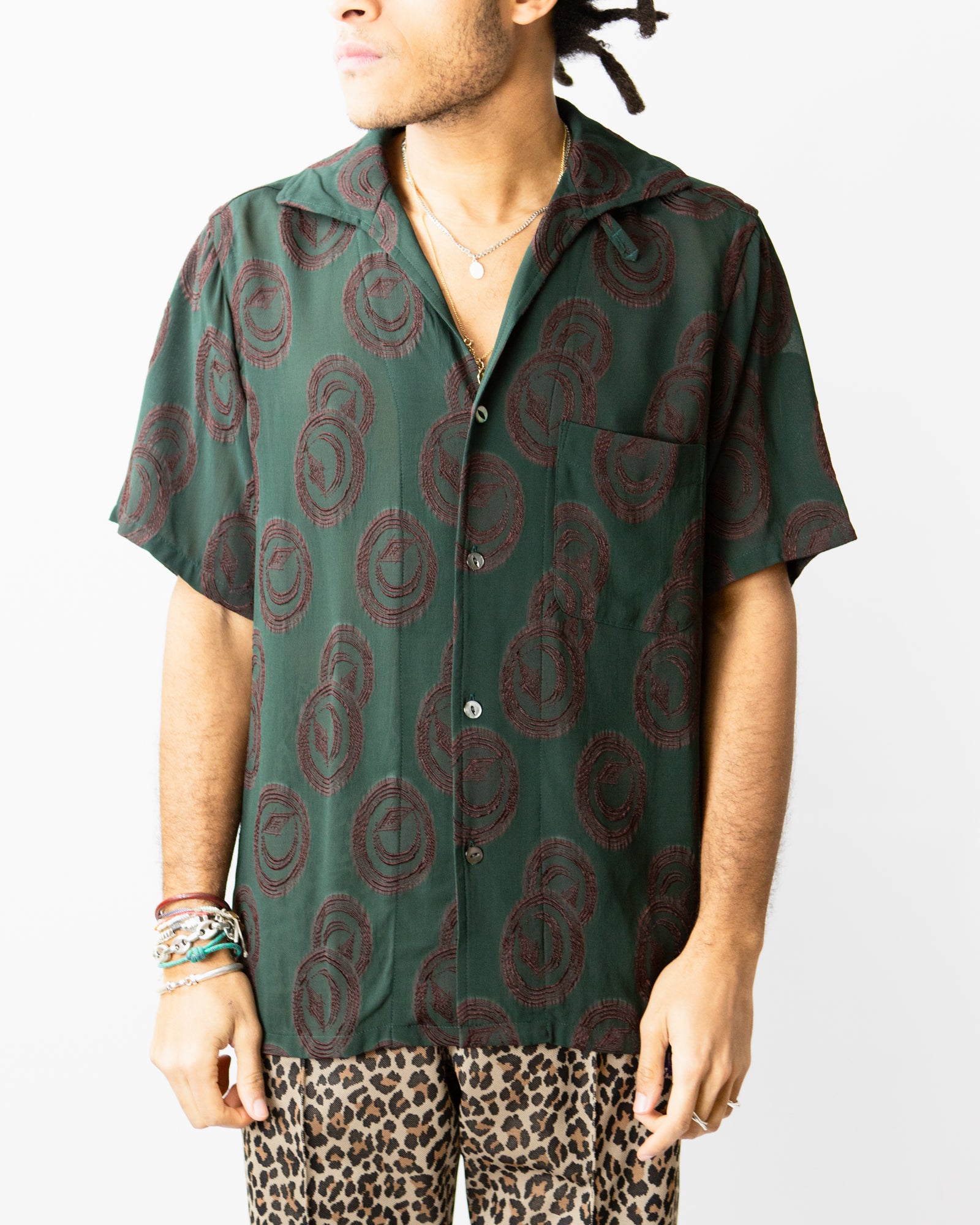 Italian Collar Short Sleeve Shirt – Green/Bordeaux Jacquard Ring Cut Rayon