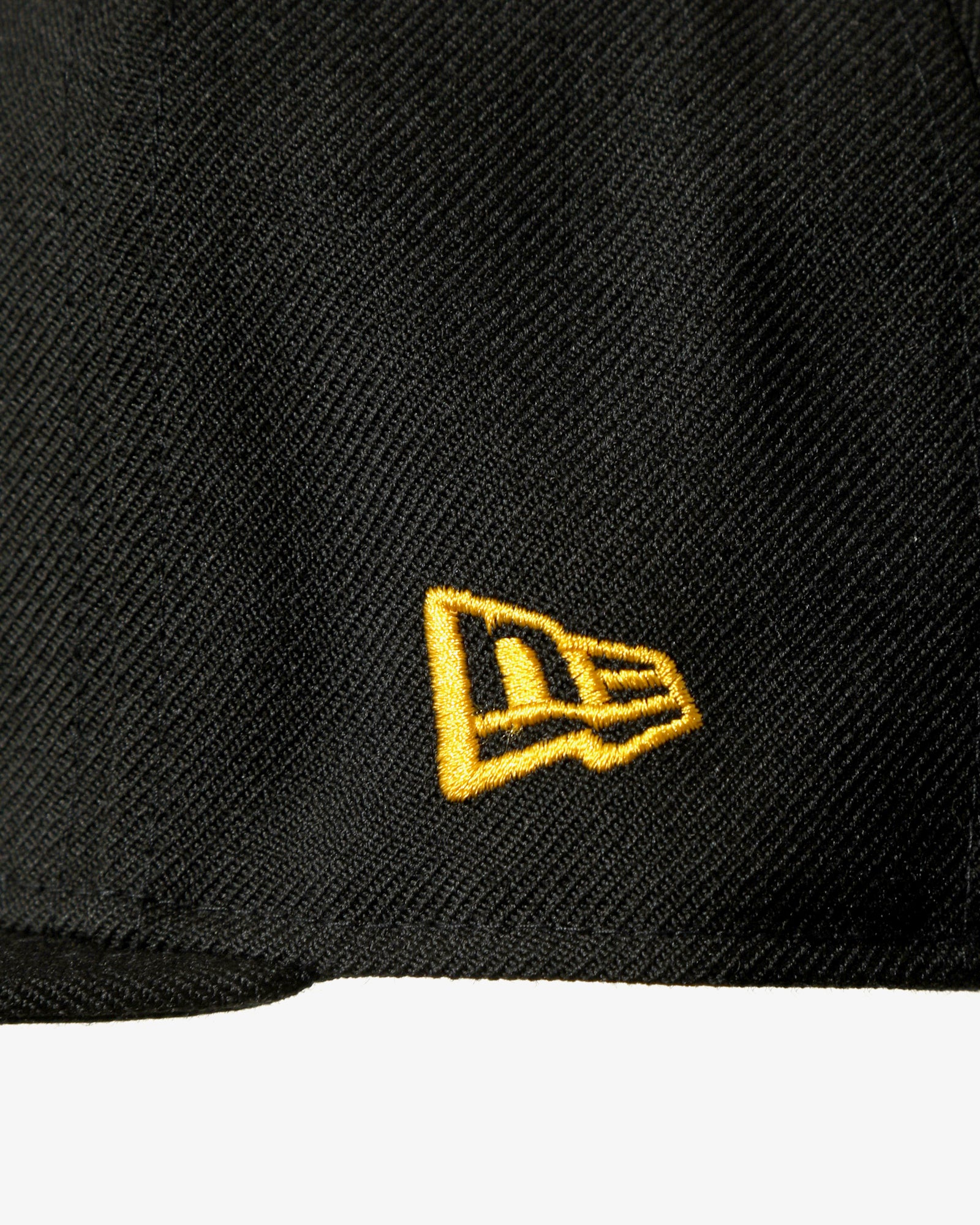 59FIFTY® Fitted Cap – Needles Logo