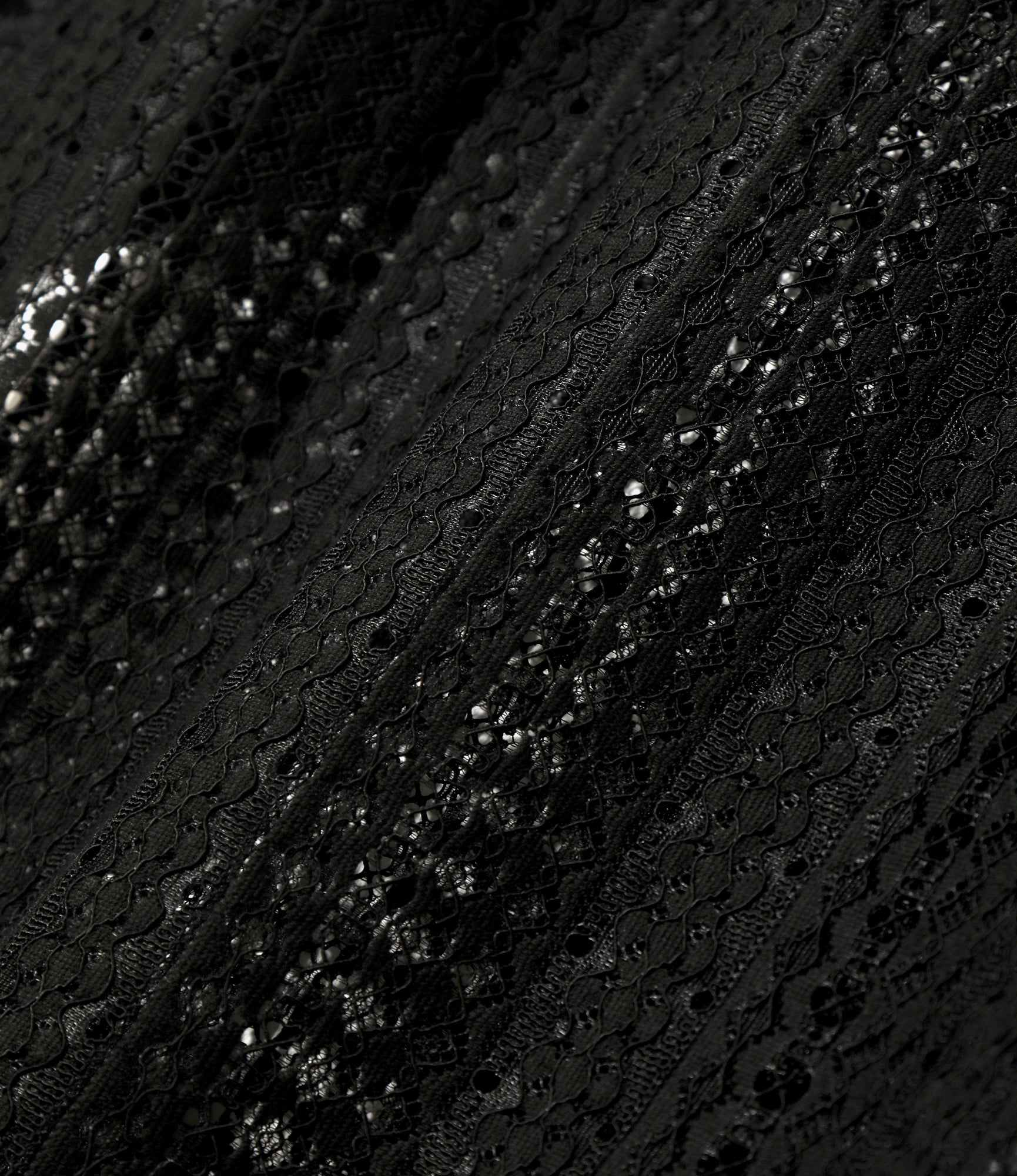 Widespread Collar Short Sleeve Shirt – Black Raschel Lace