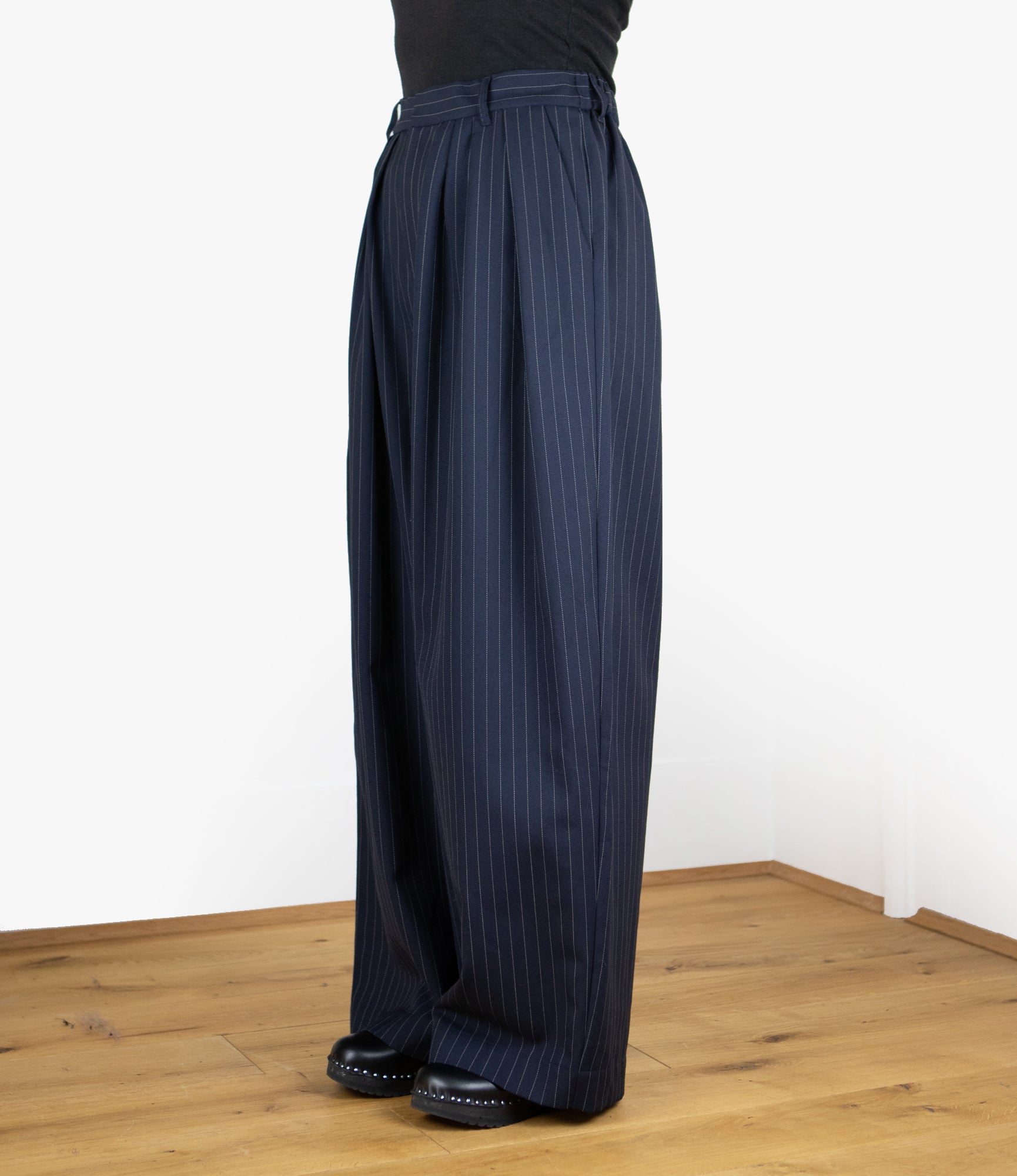 Tack Balloon Pants – Navy Gabardine