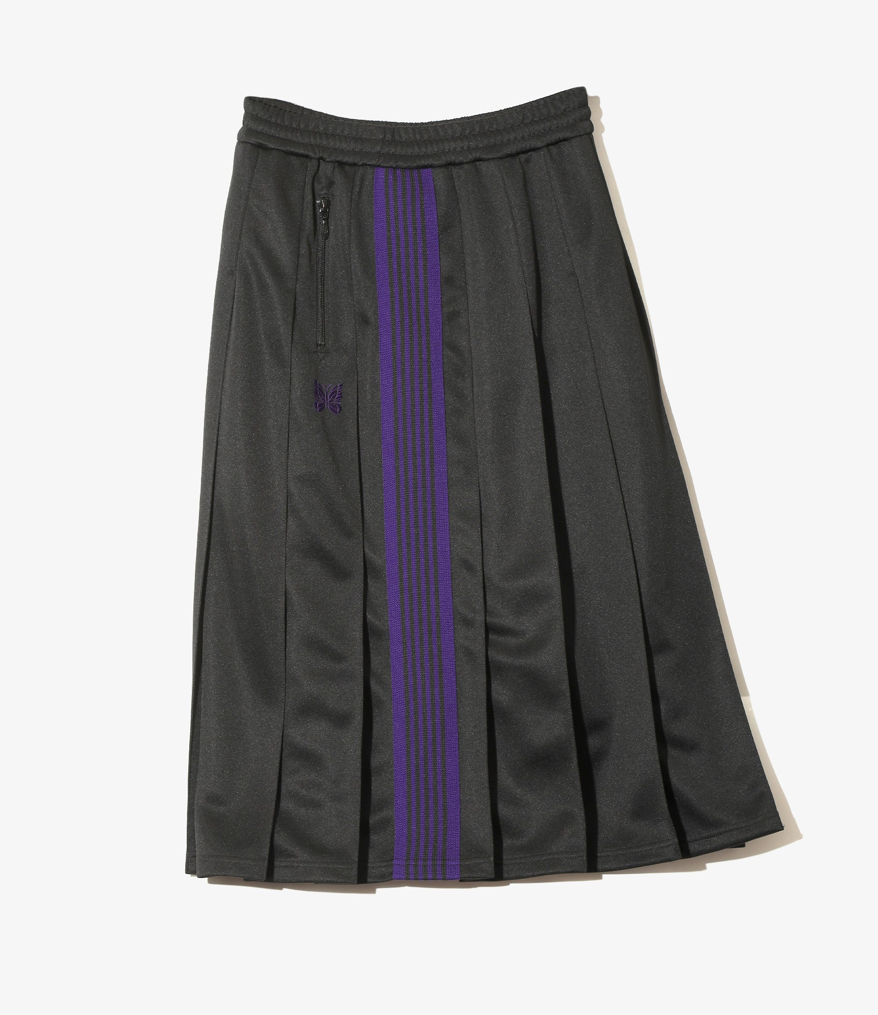 Pleated Track Skirt – Black Poly Smooth