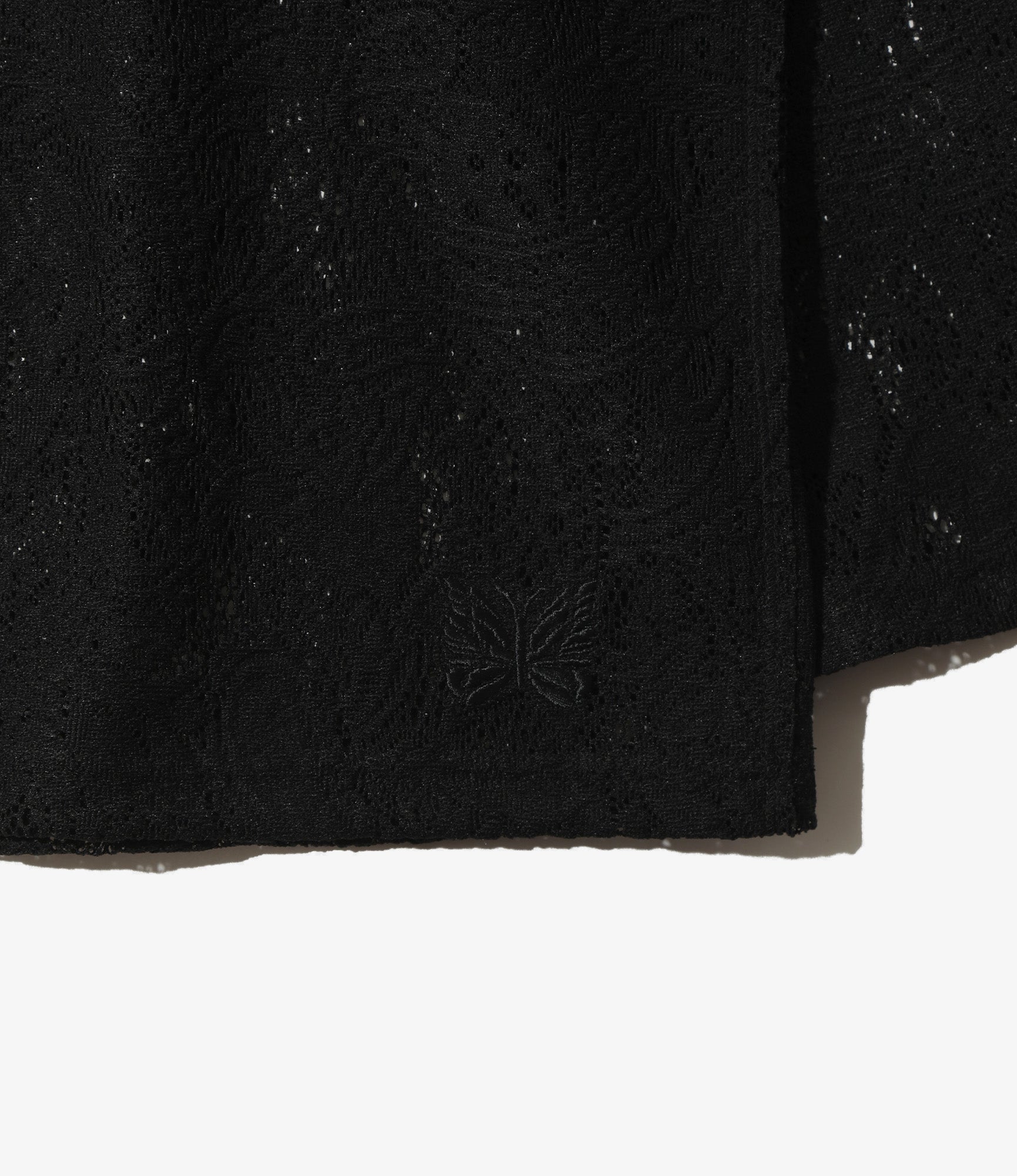 Long Sleeve U-Neck Tee – Black Paisley Bulky Lace