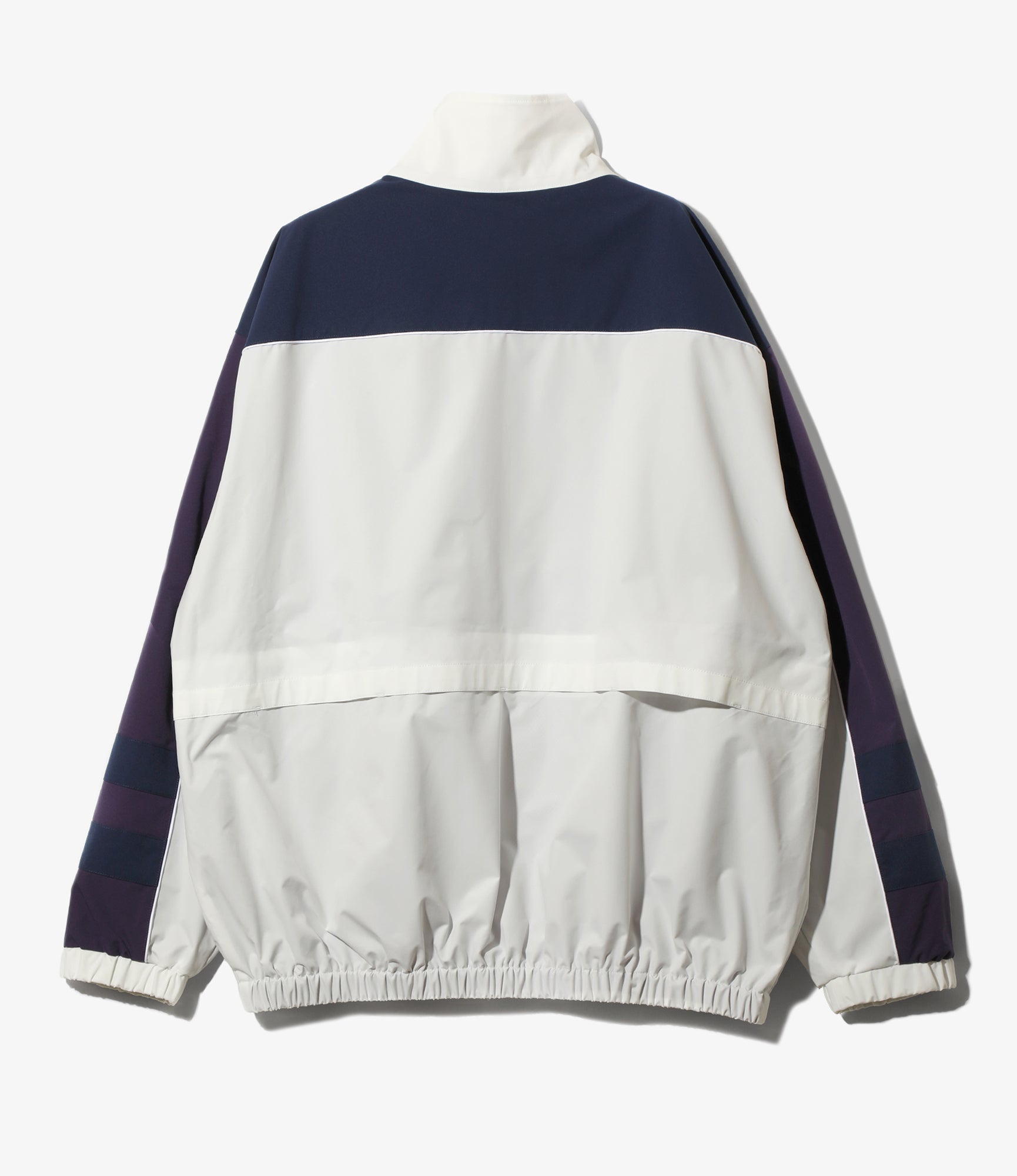 Star Cut Oversized Windbreaker – White