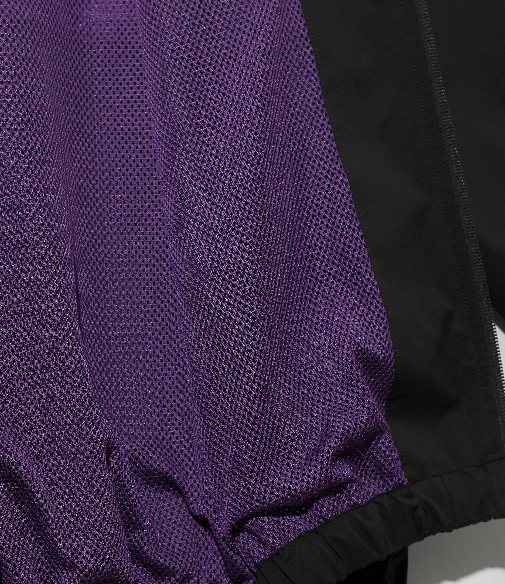 Star Cut Oversized Windbreaker – Black