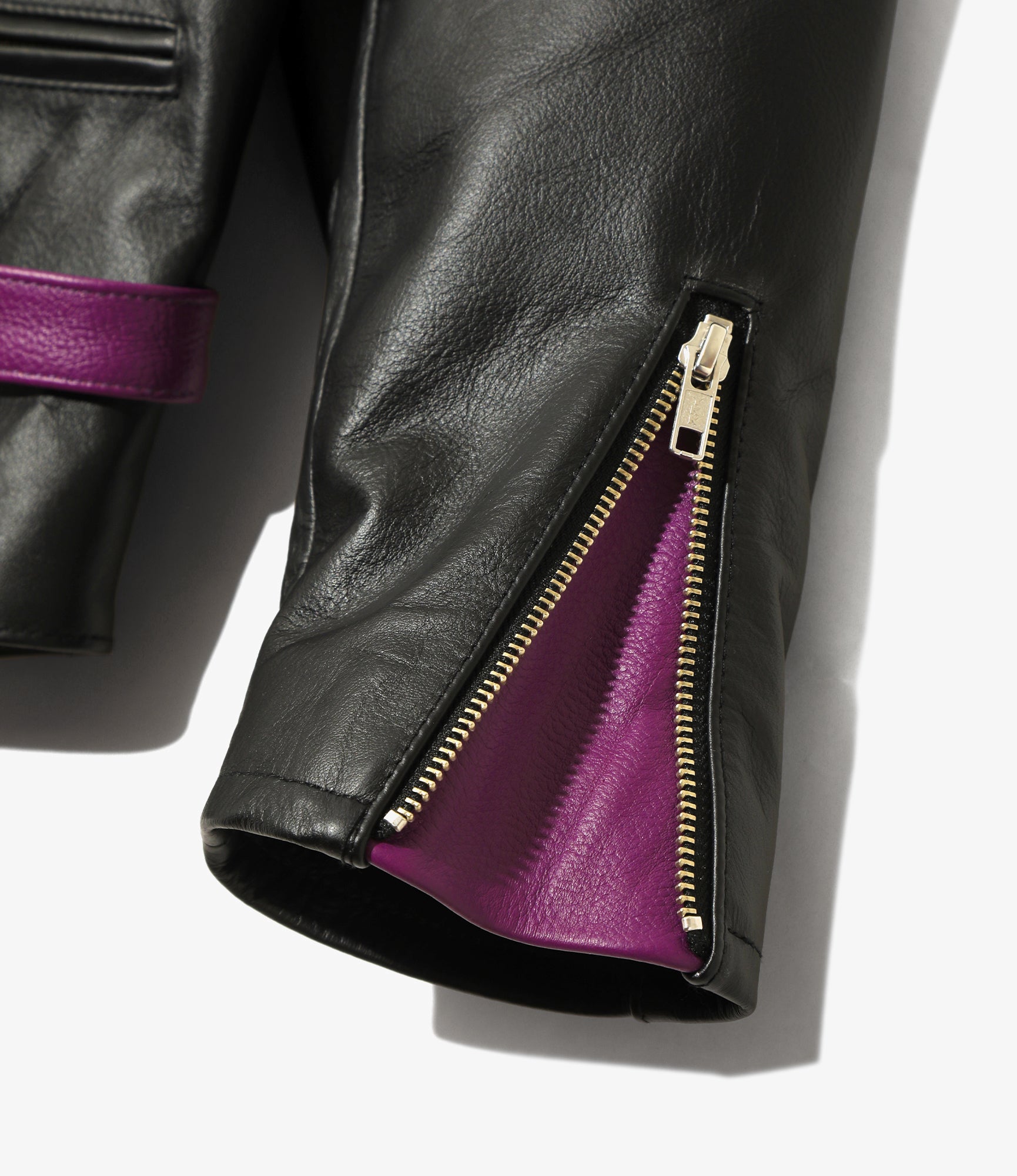 Motorcycle Jacket – Black Cowhide Leather