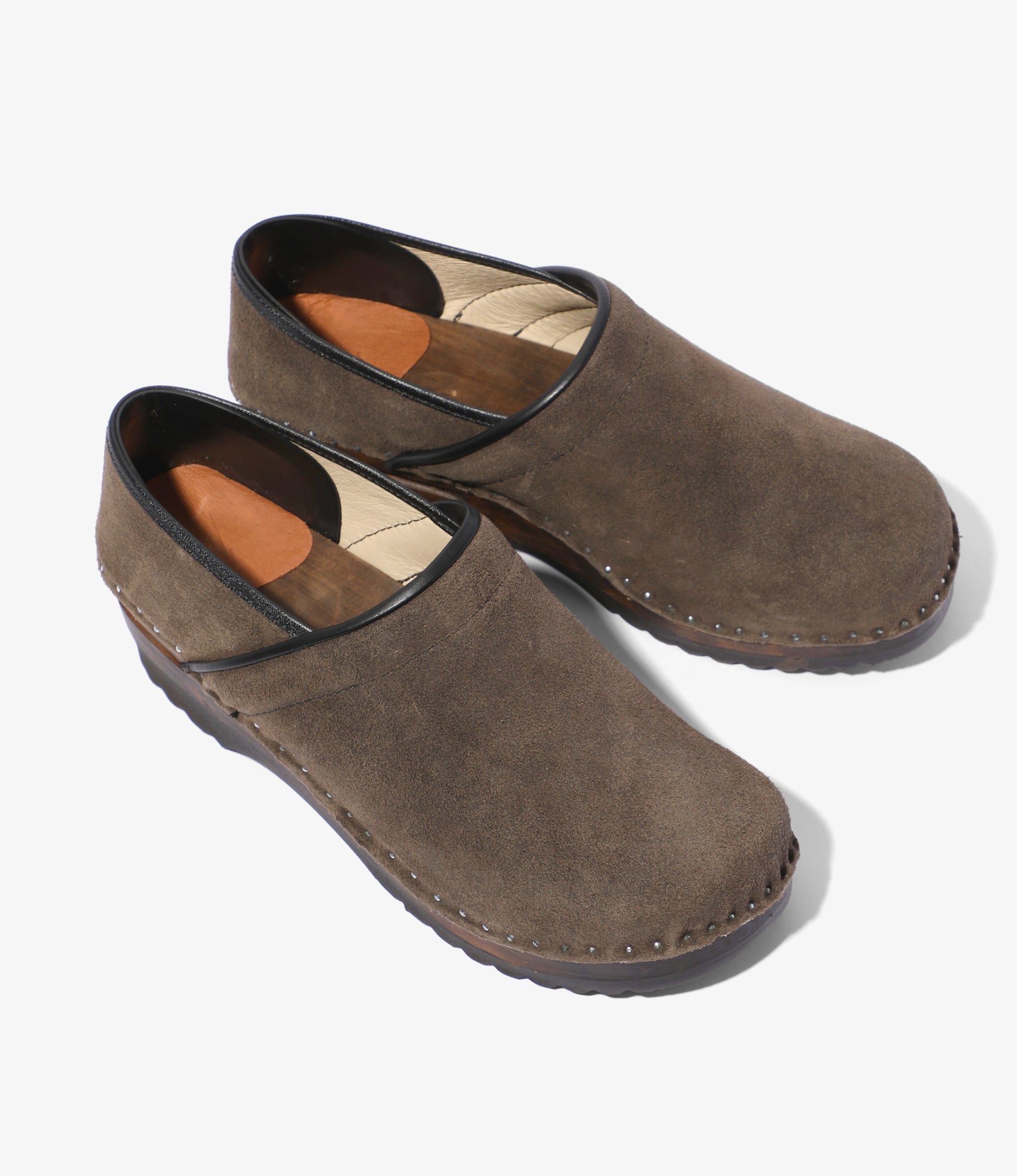 Needles x Troentorp - Closed Back Clog - Rough Out Taupe 